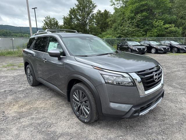 new 2025 Nissan Pathfinder car, priced at $45,806