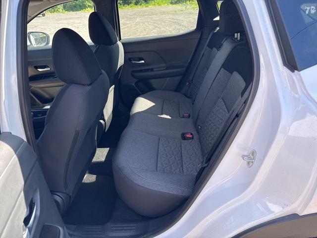 new 2025 Nissan Kicks car, priced at $28,180