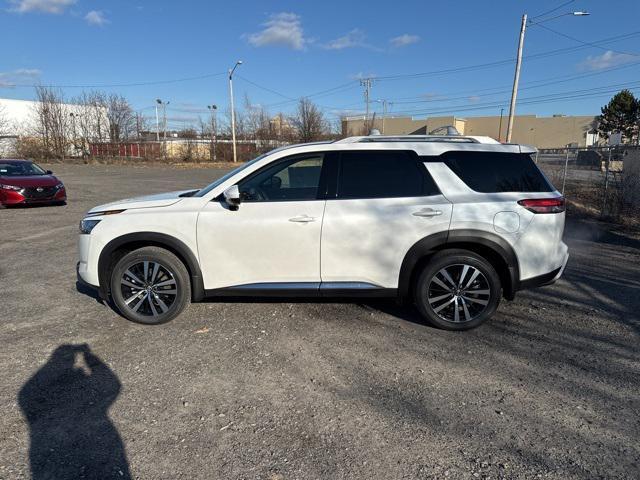 new 2025 Nissan Pathfinder car, priced at $51,530