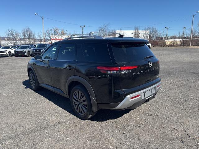 new 2025 Nissan Pathfinder car, priced at $47,385