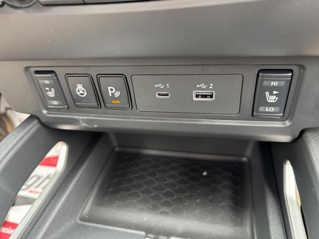 new 2025 Nissan Frontier car, priced at $38,605