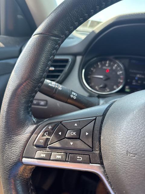used 2020 Nissan Rogue car, priced at $14,495