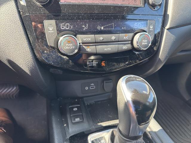 used 2020 Nissan Rogue car, priced at $14,495