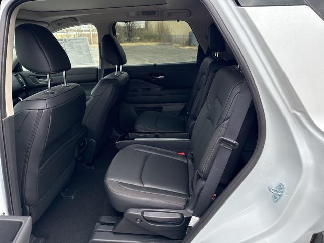 new 2025 Nissan Pathfinder car, priced at $49,150