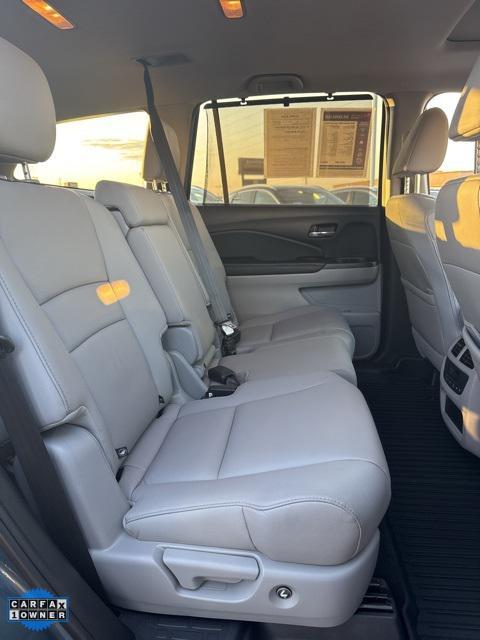 used 2022 Honda Pilot car, priced at $34,995