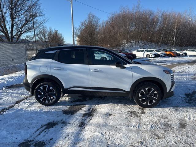 new 2025 Nissan Kicks car, priced at $27,339