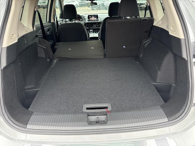 new 2025 Nissan Rogue car, priced at $32,425