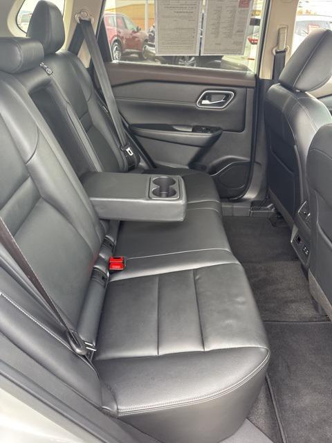used 2021 Nissan Rogue car, priced at $24,494