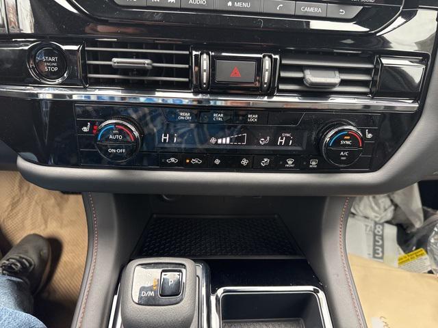 new 2025 Nissan Pathfinder car, priced at $39,161