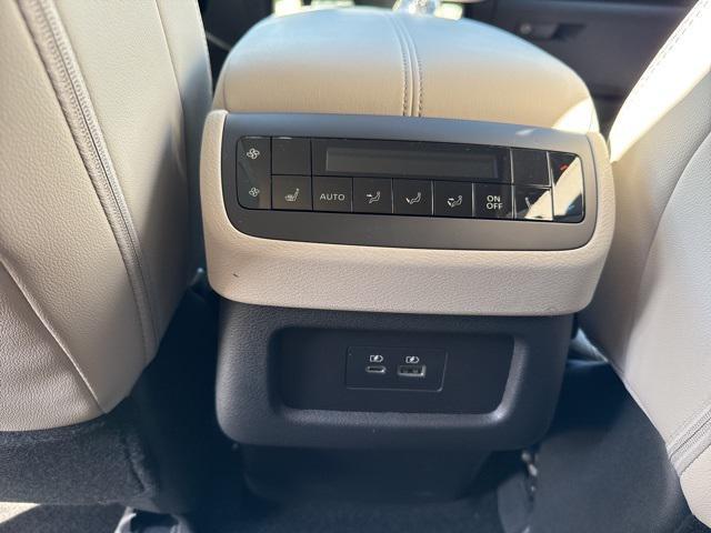 new 2025 Nissan Pathfinder car, priced at $43,102