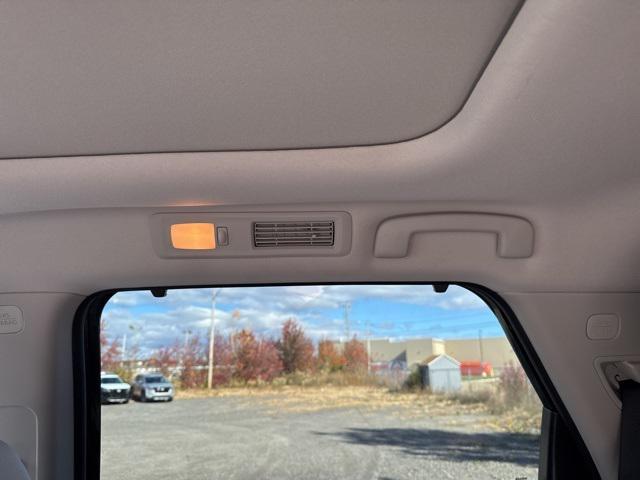 new 2025 Nissan Pathfinder car, priced at $43,102