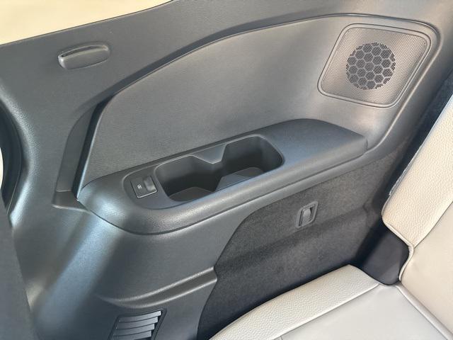 new 2025 Nissan Pathfinder car, priced at $43,102