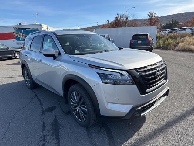 new 2025 Nissan Pathfinder car, priced at $42,489