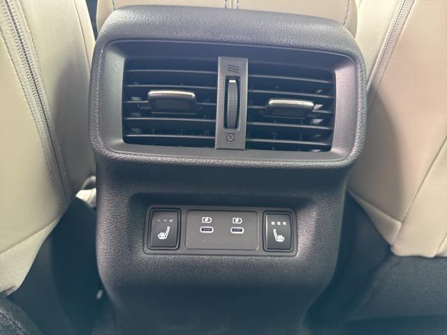 new 2025 Nissan Murano car, priced at $51,054