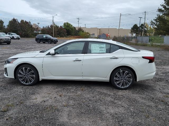 new 2025 Nissan Altima car, priced at $36,695