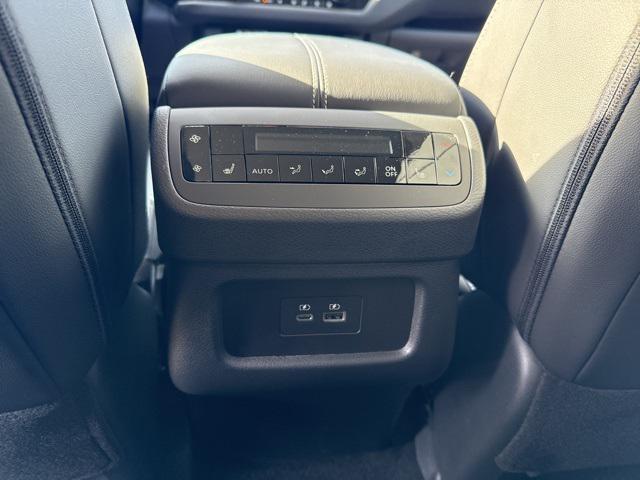 new 2025 Nissan Pathfinder car, priced at $42,857