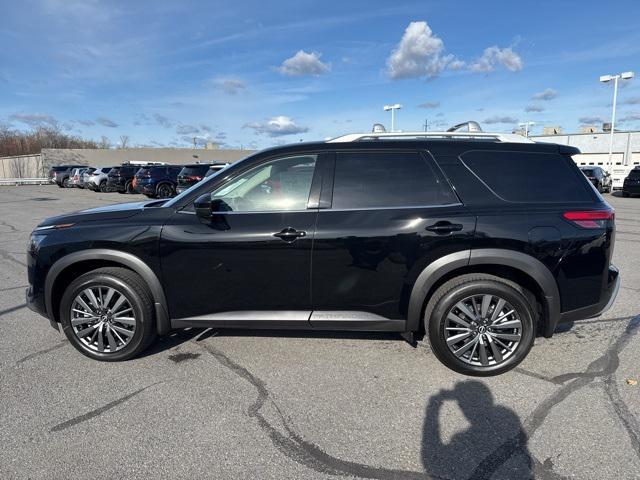 new 2025 Nissan Pathfinder car, priced at $42,857