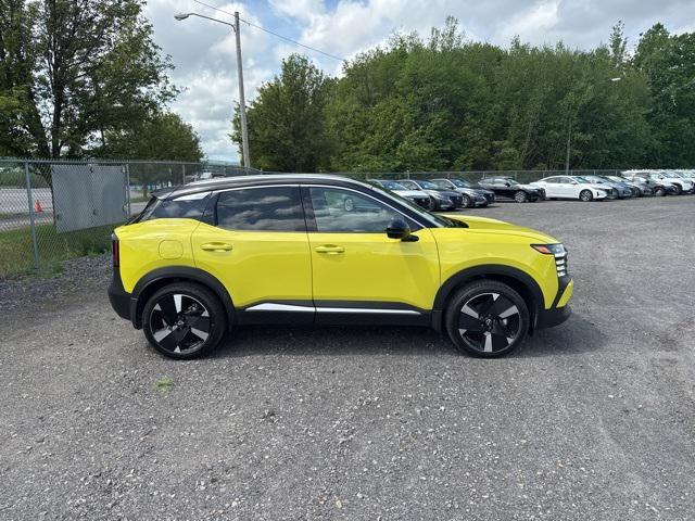 new 2025 Nissan Kicks car, priced at $31,820