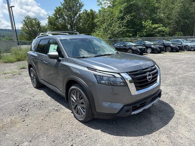 new 2025 Nissan Pathfinder car, priced at $45,609