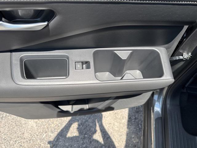 new 2025 Nissan Pathfinder car, priced at $45,609