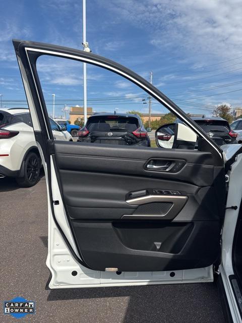 used 2022 Nissan Pathfinder car, priced at $28,995