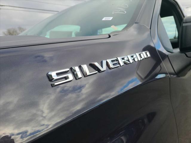new 2024 Chevrolet Silverado 1500 car, priced at $41,295
