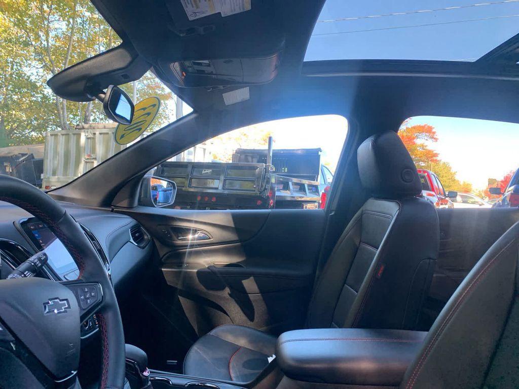 used 2023 Chevrolet Equinox car, priced at $26,998
