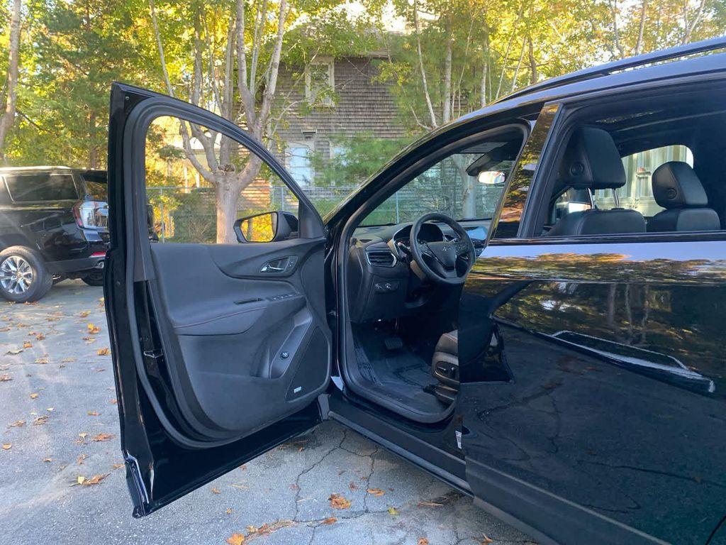 used 2023 Chevrolet Equinox car, priced at $26,998