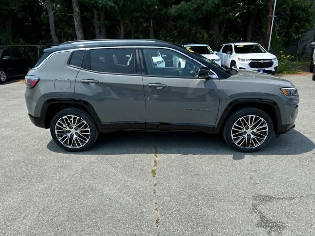 used 2022 Jeep Compass car, priced at $25,000