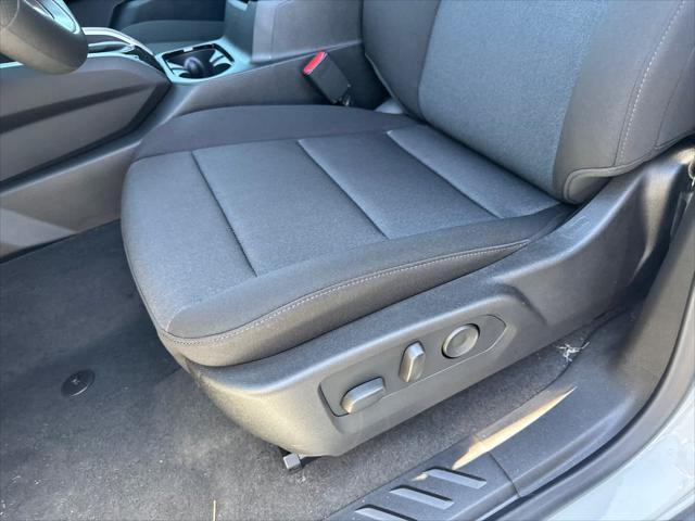 new 2024 Chevrolet Colorado car