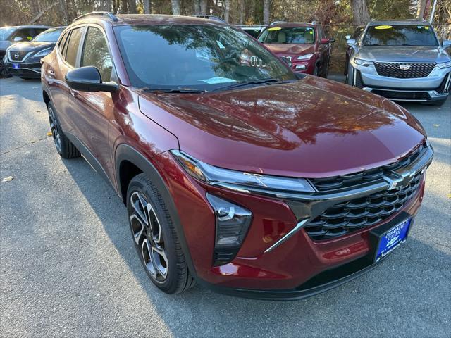 new 2025 Chevrolet Trax car, priced at $26,060