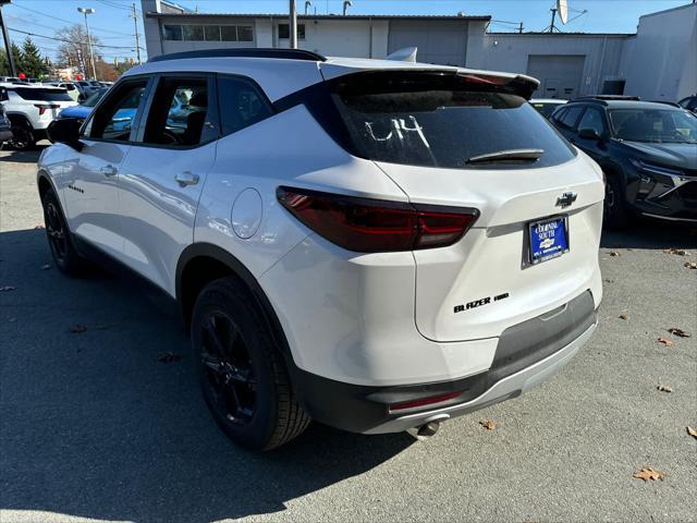 new 2025 Chevrolet Blazer car, priced at $40,296