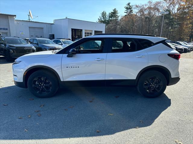 new 2025 Chevrolet Blazer car, priced at $40,296