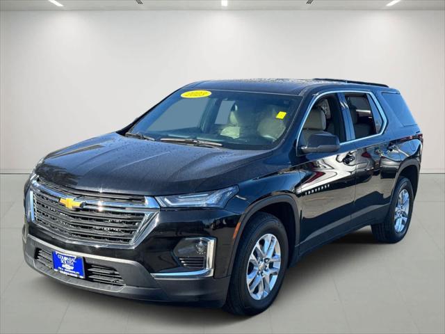 used 2023 Chevrolet Traverse car, priced at $28,130