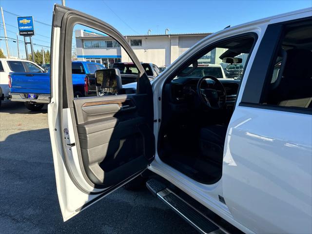 new 2025 Chevrolet Colorado car, priced at $44,240