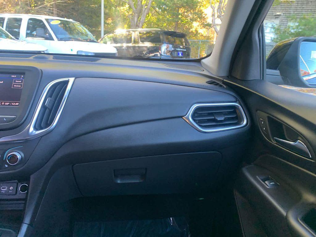 used 2024 Chevrolet Equinox car, priced at $23,899