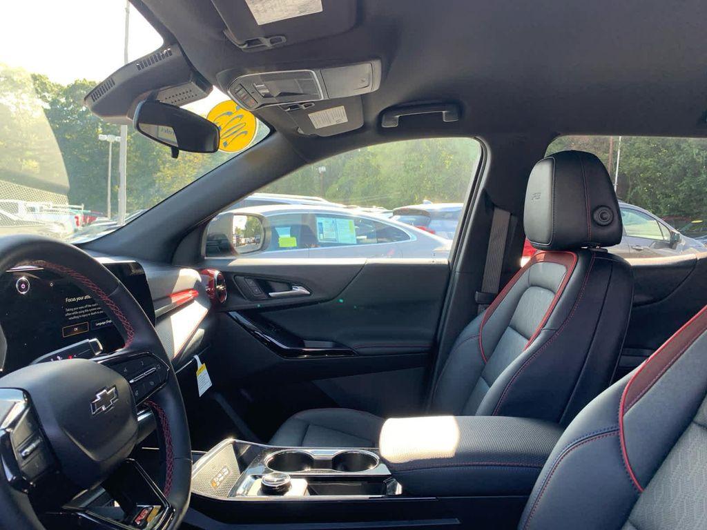 new 2025 Chevrolet Equinox car, priced at $36,345