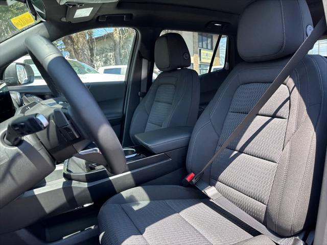 new 2025 Chevrolet Equinox car, priced at $33,607