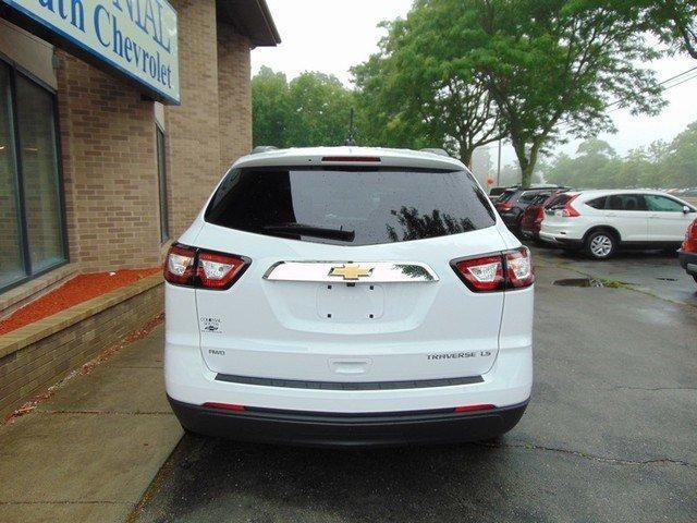 used 2016 Chevrolet Traverse car, priced at $15,000