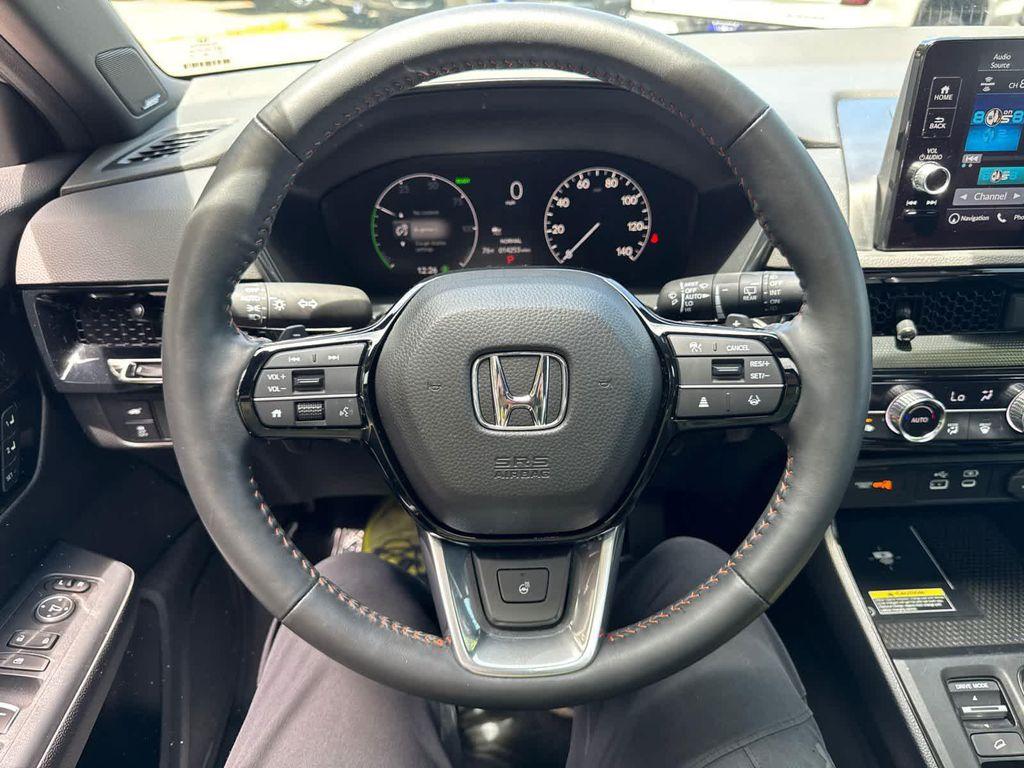 used 2025 Honda CR-V Hybrid car, priced at $38,500