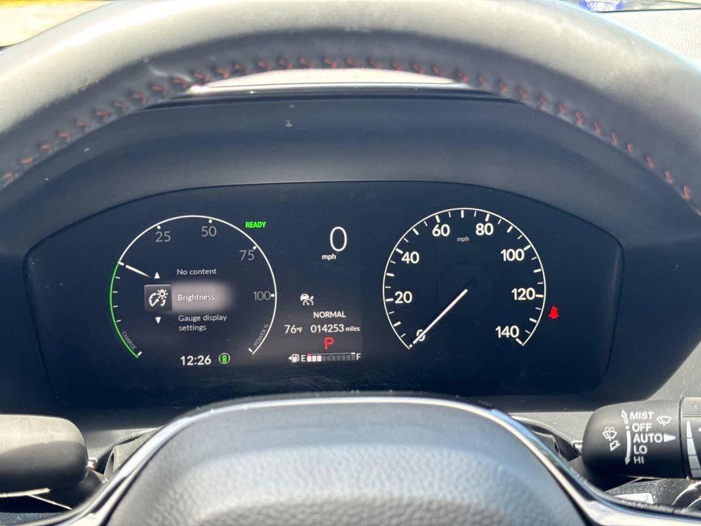used 2025 Honda CR-V Hybrid car, priced at $38,500