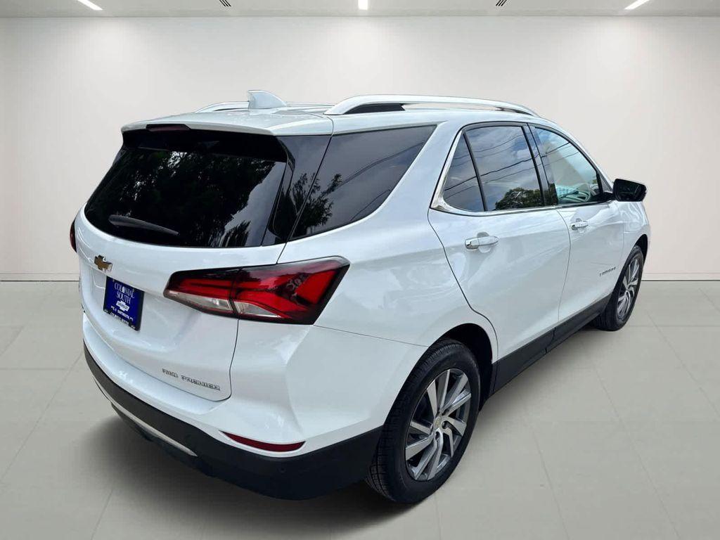 used 2022 Chevrolet Equinox car, priced at $27,500