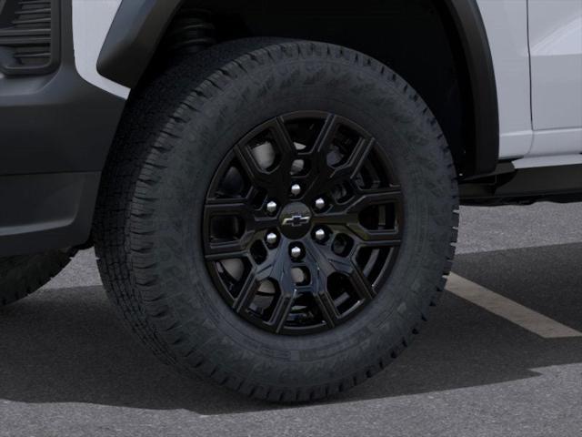 new 2025 Chevrolet Colorado car, priced at $44,515