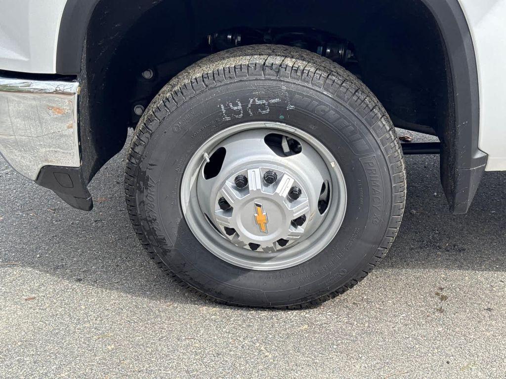 new 2024 Chevrolet Silverado 3500 car, priced at $80,656