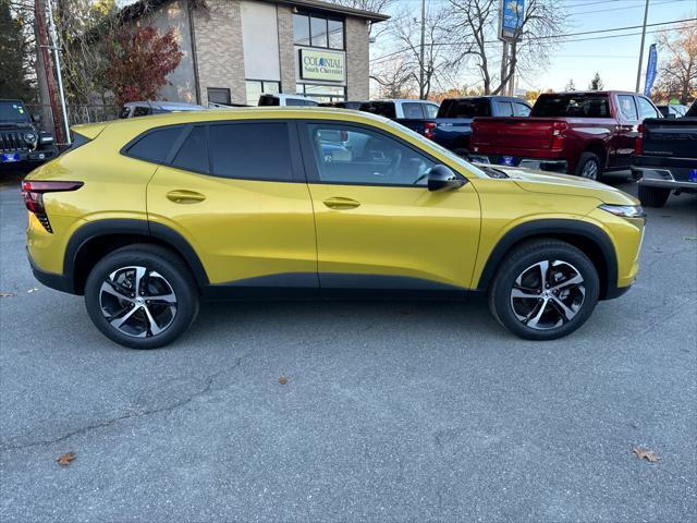 new 2025 Chevrolet Trax car, priced at $23,880