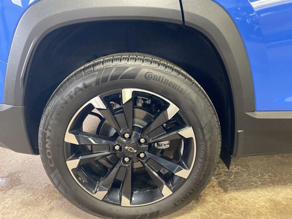 new 2026 Chevrolet Equinox car, priced at $38,345