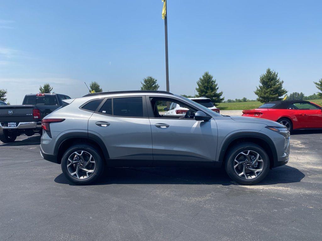 new 2025 Chevrolet Trax car, priced at $23,095