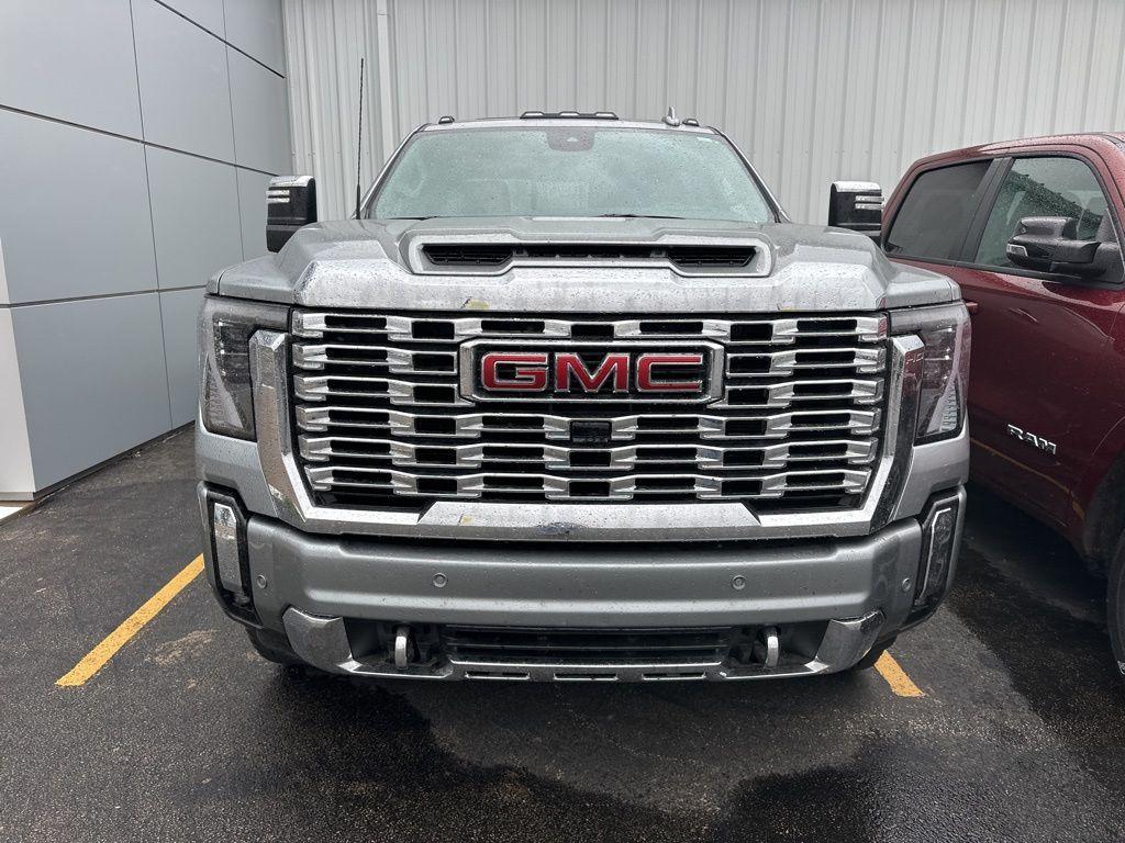 used 2022 GMC Sierra 1500 car, priced at $57,454