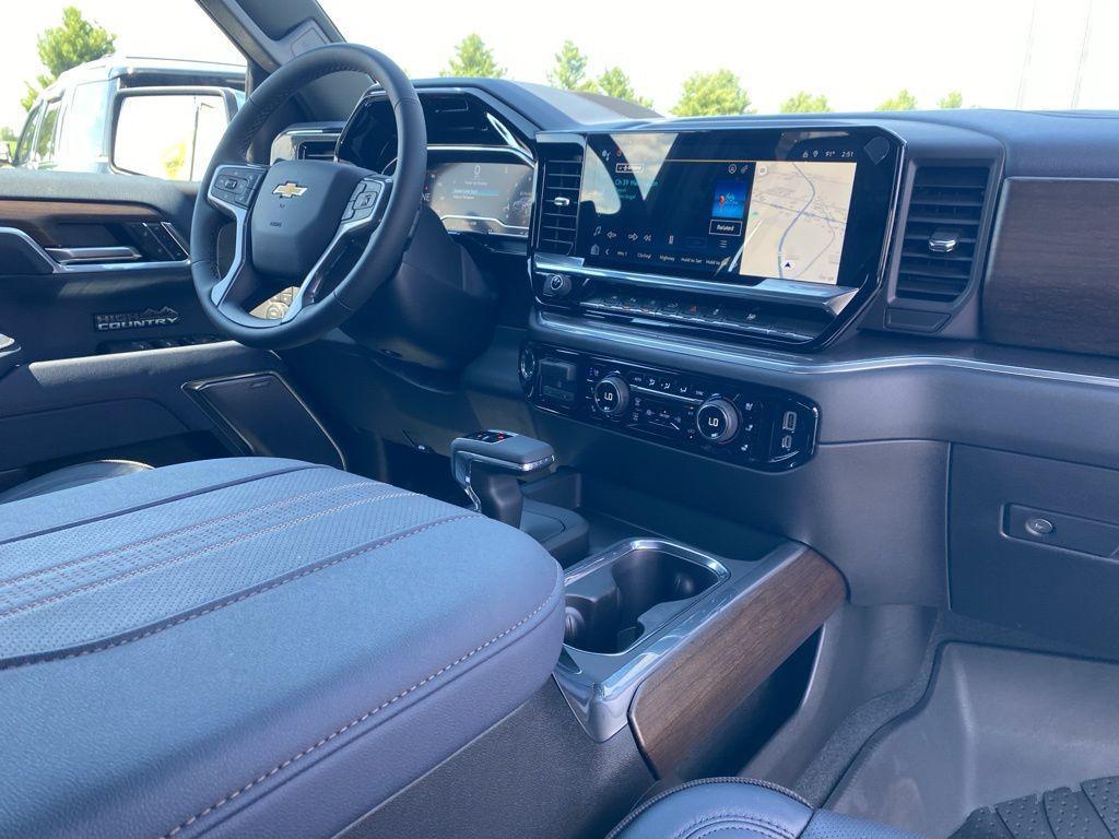 new 2025 Chevrolet Silverado 1500 car, priced at $71,965