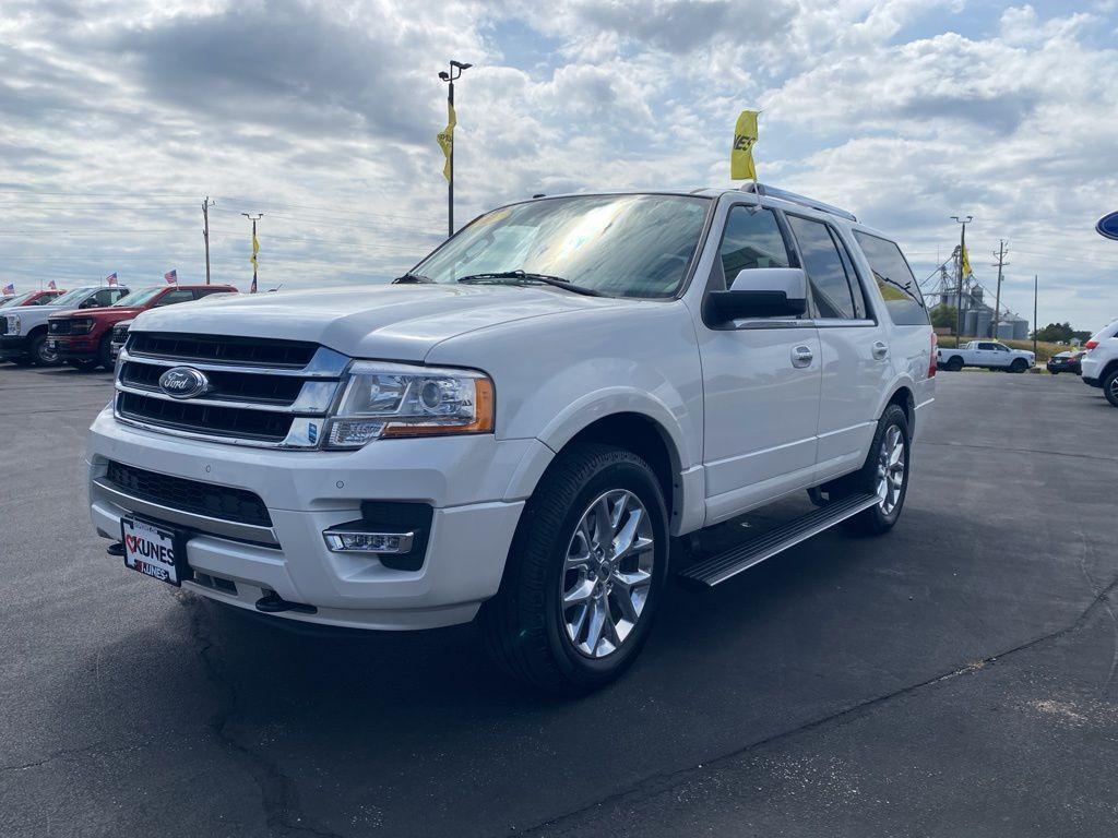used 2017 Ford Expedition car, priced at $13,874